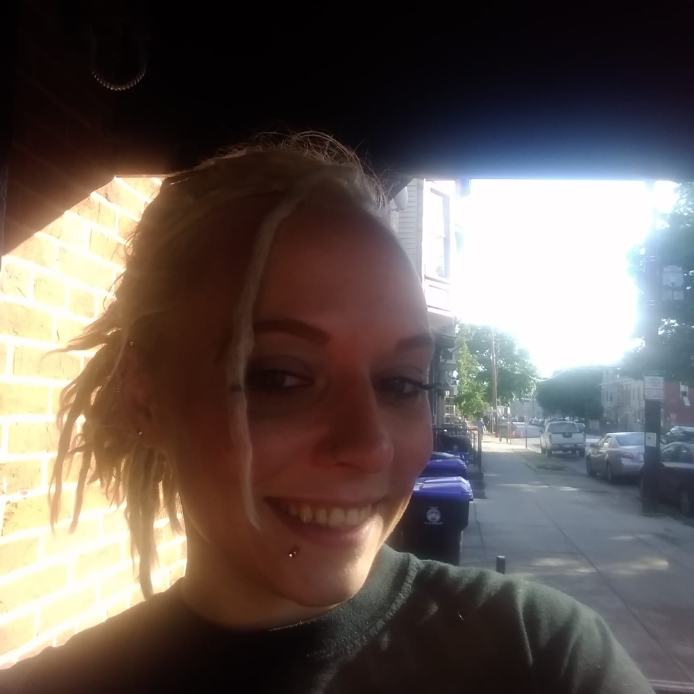 Meet your Posher, Hannah